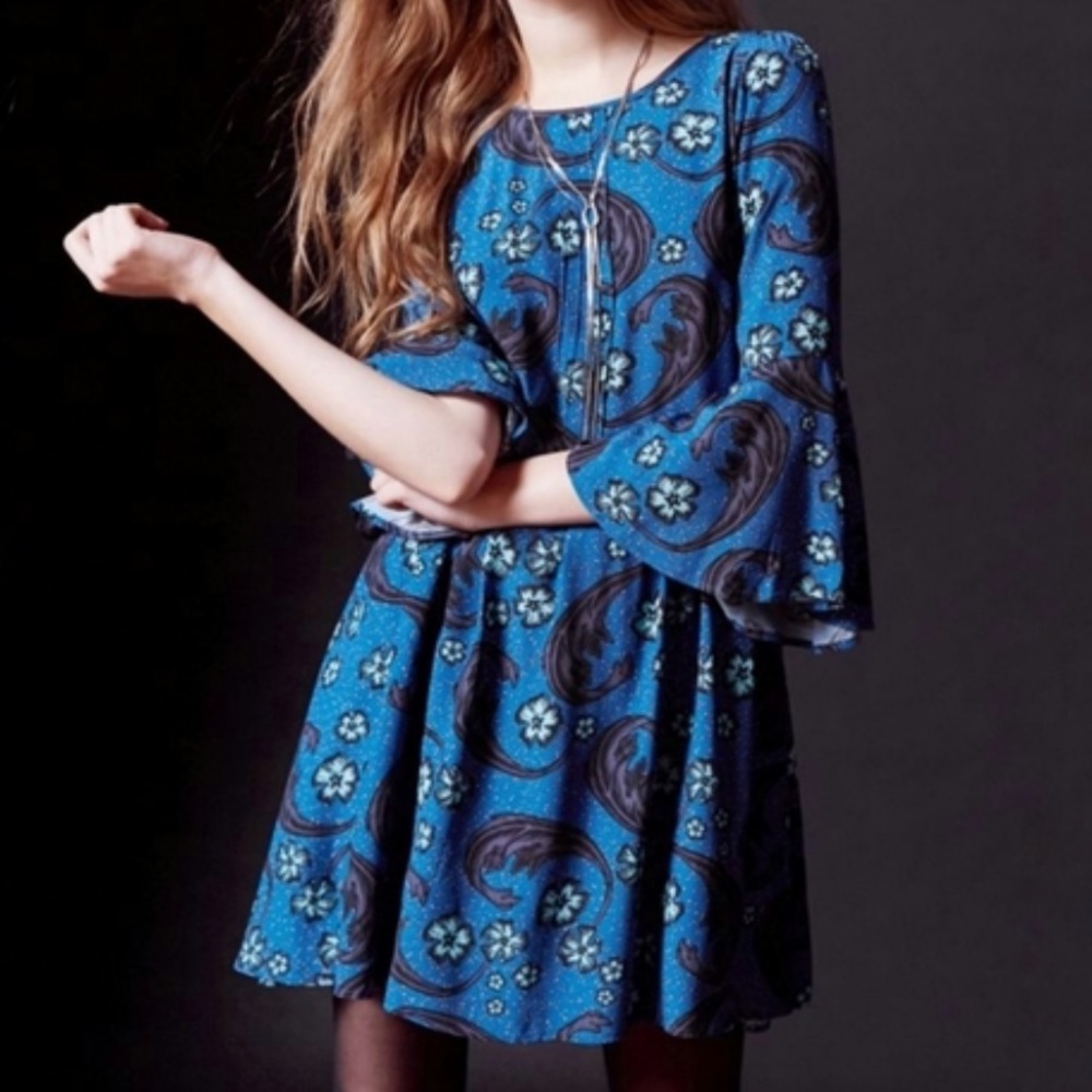 For Love And Lemons X Urban Outfitters Trumpet Bell Sleeve Paisley Floral Dress
